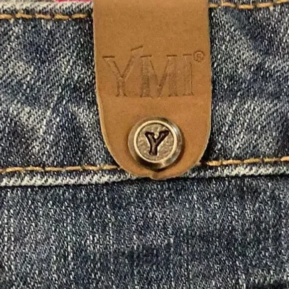 NWT YMI Denim Jean Shorts 3X Plus Embroidered - Picture 15 of 16